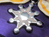 WW2 JAPANESE MEDAL ORDER OF SACRED TREASURE SILVER FEMALE BADGE JAPAN NURSE WWII