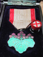 AMAZING JAPANESE MEDAL LOT ~ WW2, PRE, POST WW2 JAPANESE MEDALS, BADGES