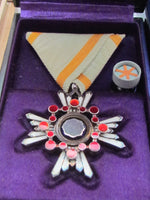 AMAZING JAPANESE MEDAL LOT ~ WW2, PRE, POST WW2 JAPANESE MEDALS, BADGES