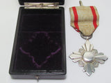 "M"  HALLMARK WW2 JAPANESE AUSPICIOUS CLOUDS MEDAL SILVER IN ORIGINAL CASE