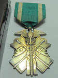 WW2 JAPANESE MEDAL GOLDEN KITE 6TH CLASS WWII JAPAN GOLD SILVER ORDER