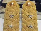 WW2 JAPANESE ARMY CAPTAIN EPAULETTES SHOULDER BOARD JAPAN MEDAL WWII