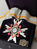 WW2 JAPANESE MEDAL ORDER OF THE SACRED TREASURE 3RD CLASS SILVER GOLD WWII JAPAN