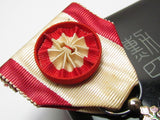 SILVER CASE INSCRIPTION! WW2 JAPANESE RISING SUN MEDAL 4TH CLASS JAPAN BADGE SILVER WWII
