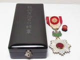 SILVER CASE INSCRIPTION! WW2 JAPANESE RISING SUN MEDAL 4TH CLASS JAPAN BADGE SILVER WWII