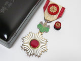 SILVER CASE INSCRIPTION! WW2 JAPANESE RISING SUN MEDAL 4TH CLASS JAPAN BADGE SILVER WWII