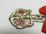 RARE WW2 JAPANESE OFFICER WIVES ASSOCIATION BADGE ARMY NAVY WOMEN RISING SUN FLAG WAR WWII