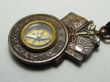 WITH BOX & LANYARD! 1905 RUSSO-JAPANESE WAR MEDAL COMPASS BADGE GOLDEN KITE MEIJI ERA ANTIQUE